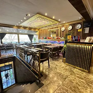 vizitați hotelul