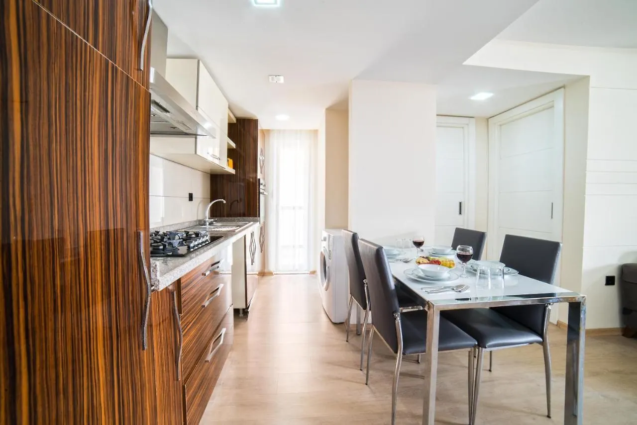 Flamingo Residence Antalya 3*,